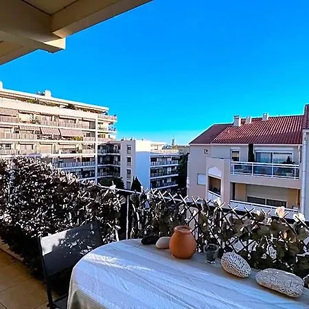 3 Pices Agrable, Confortable Hotel Cannes